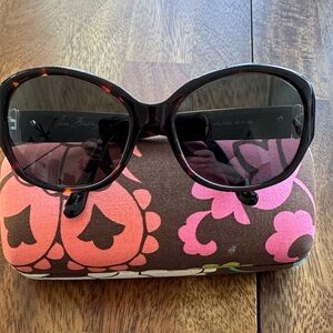 Vera Bradley Lola Style Tortoiseshell Oversized Sunglasses with Dark Lenses
